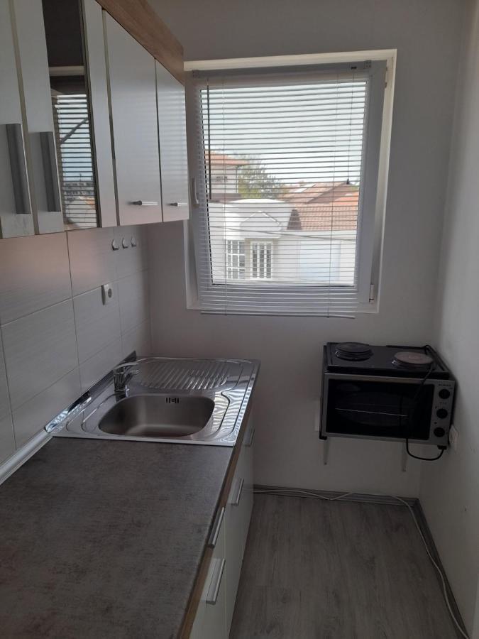 לסקובץ Family Apartmani Le מראה חיצוני תמונה